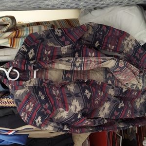 American Eagle (large) tribal print button up